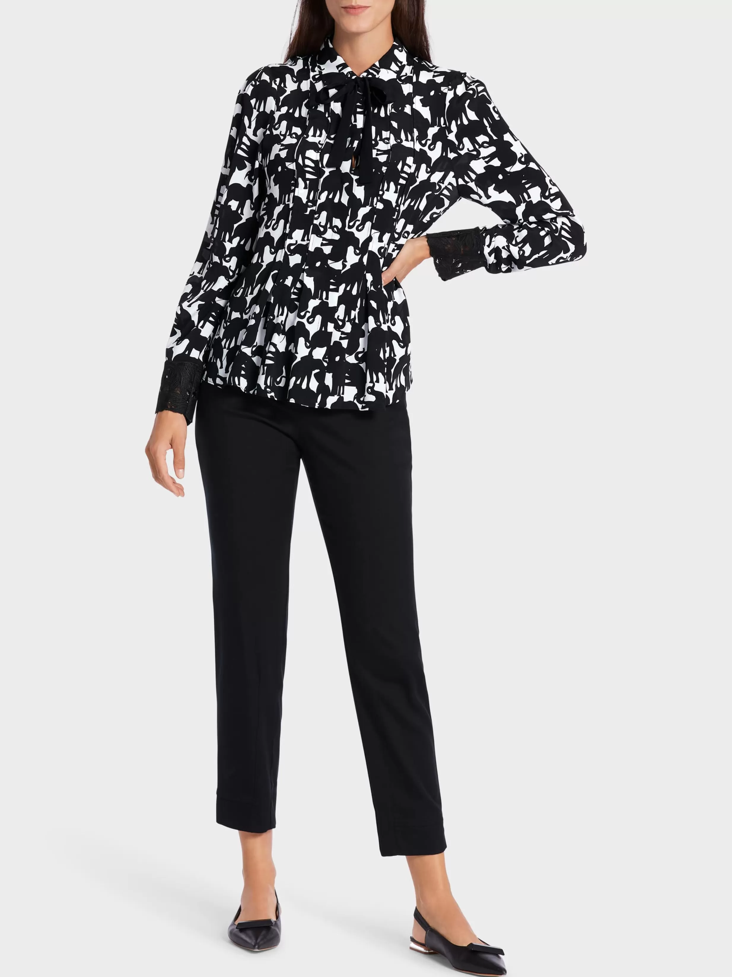 Shop Marc Cain Bluse mit Elefantendruck black and white