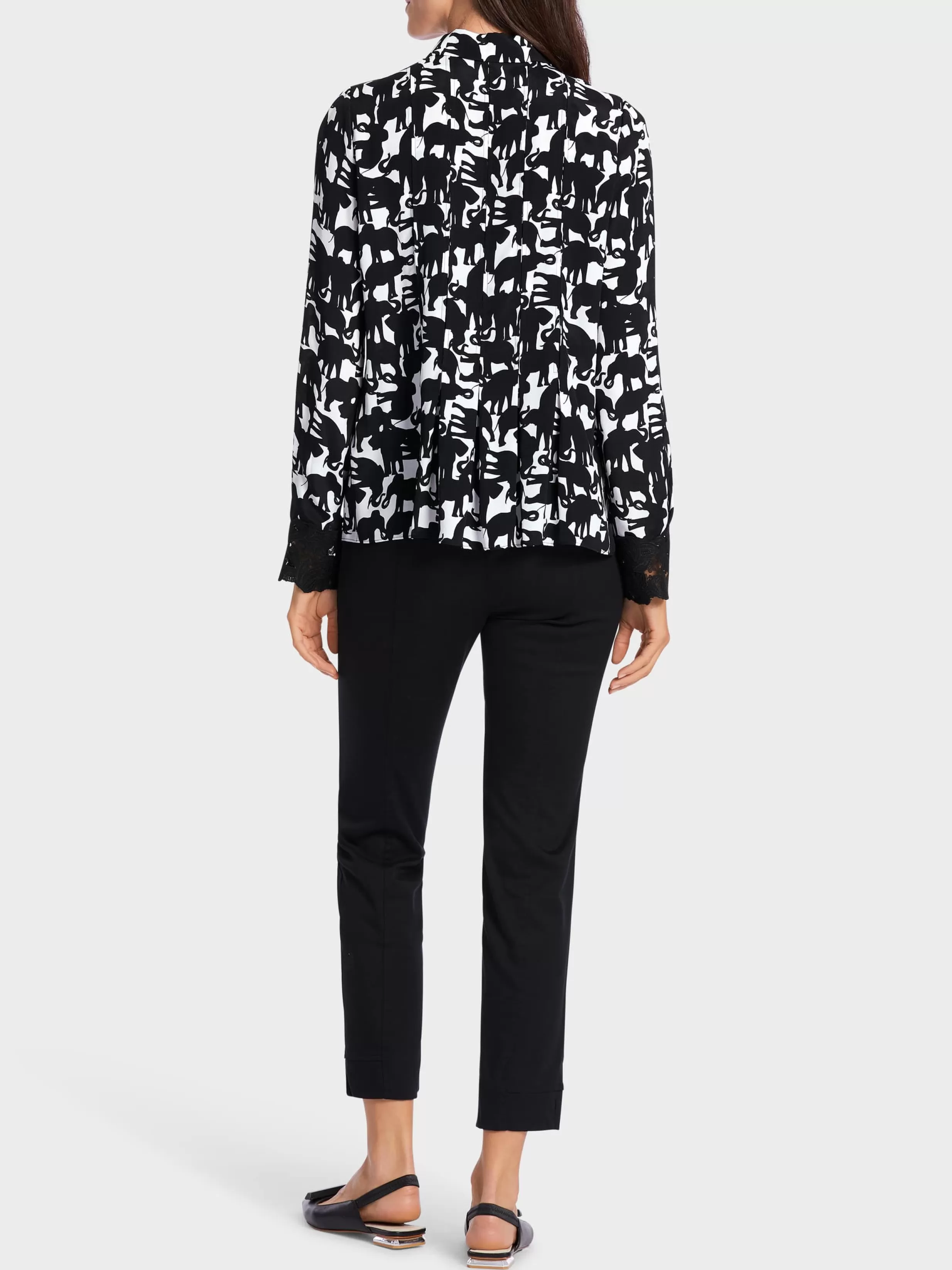 Shop Marc Cain Bluse mit Elefantendruck black and white