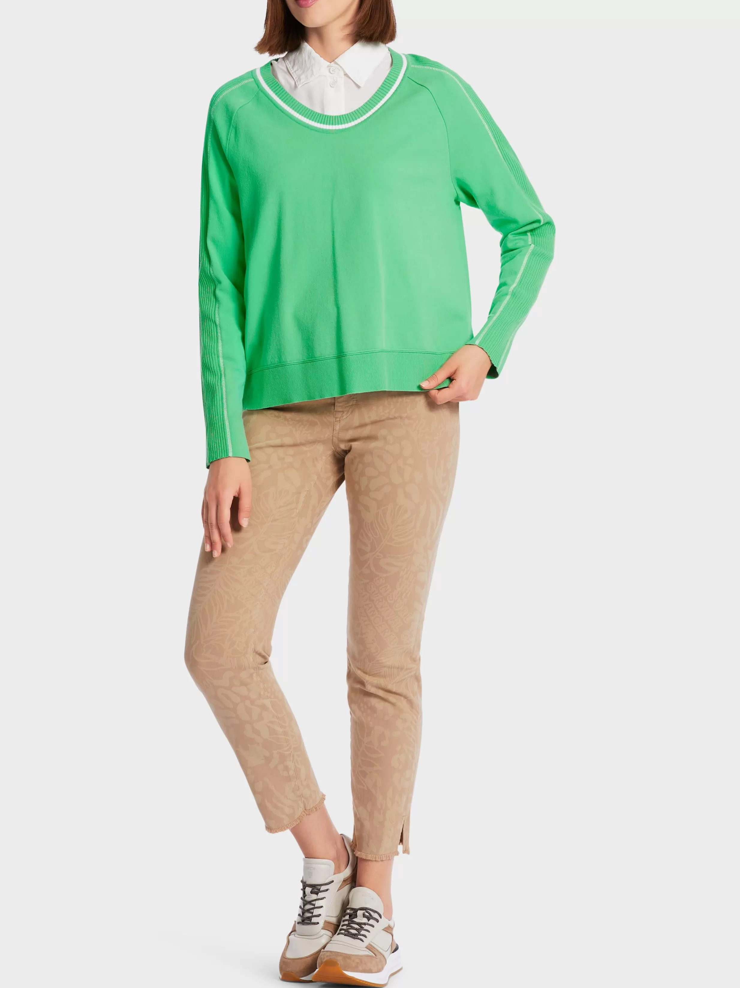 New Marc Cain Femininer Sweater "Rethink Together" new neon green