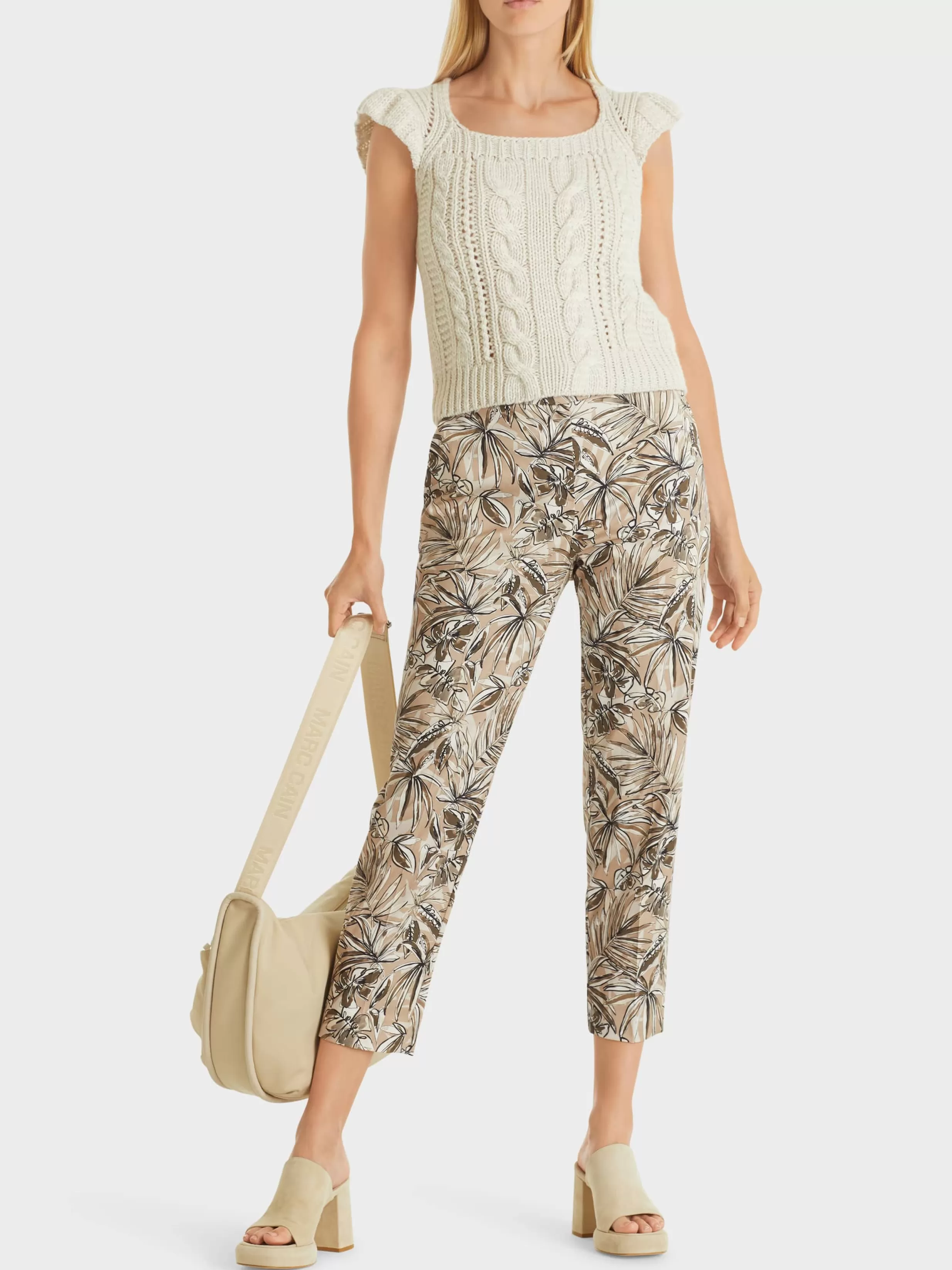 Flash Sale Marc Cain Hose FUSHUN mit floralem Print light stone