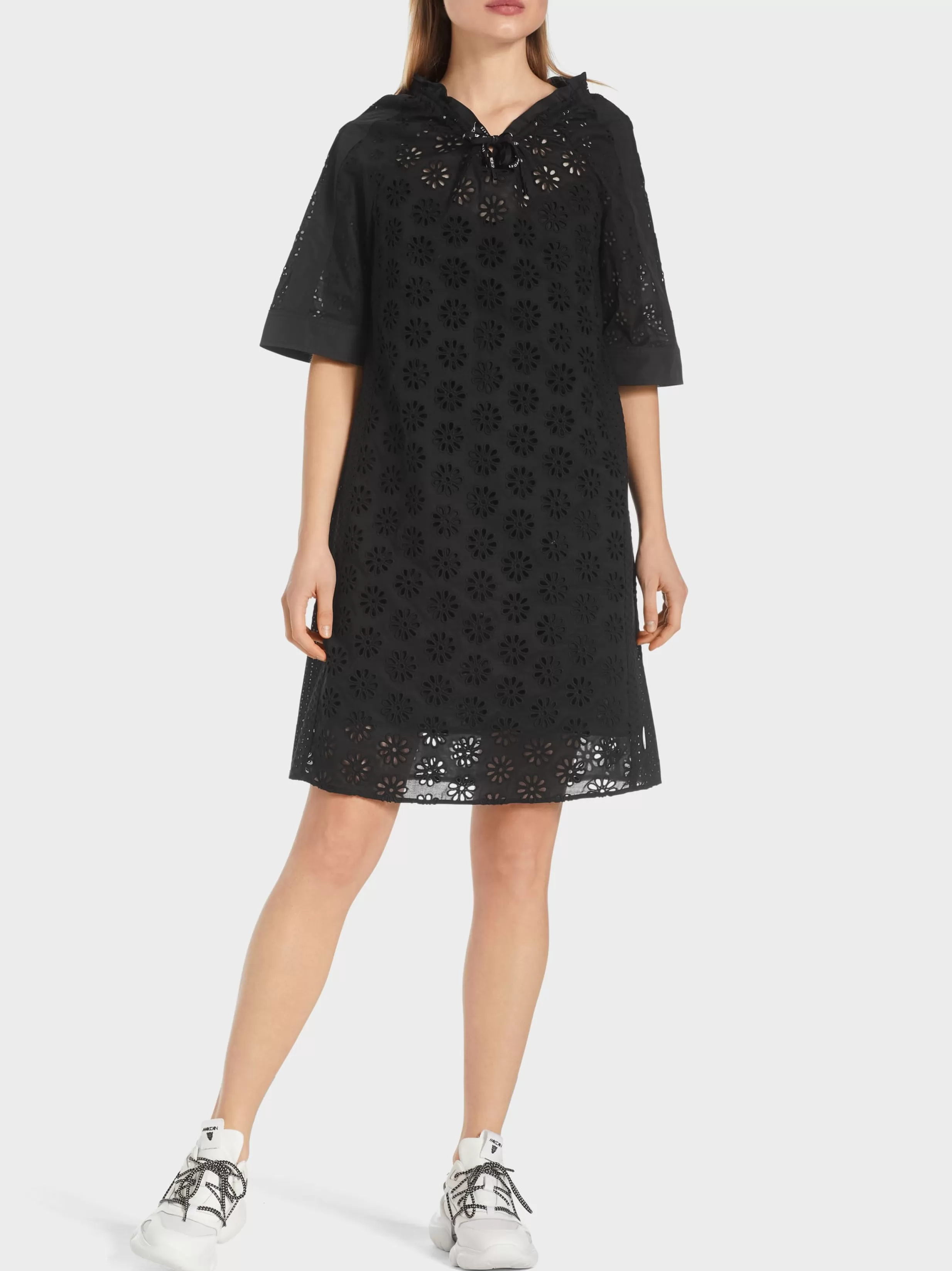 Best Sale Marc Cain Kleid mit Lochstickerei black