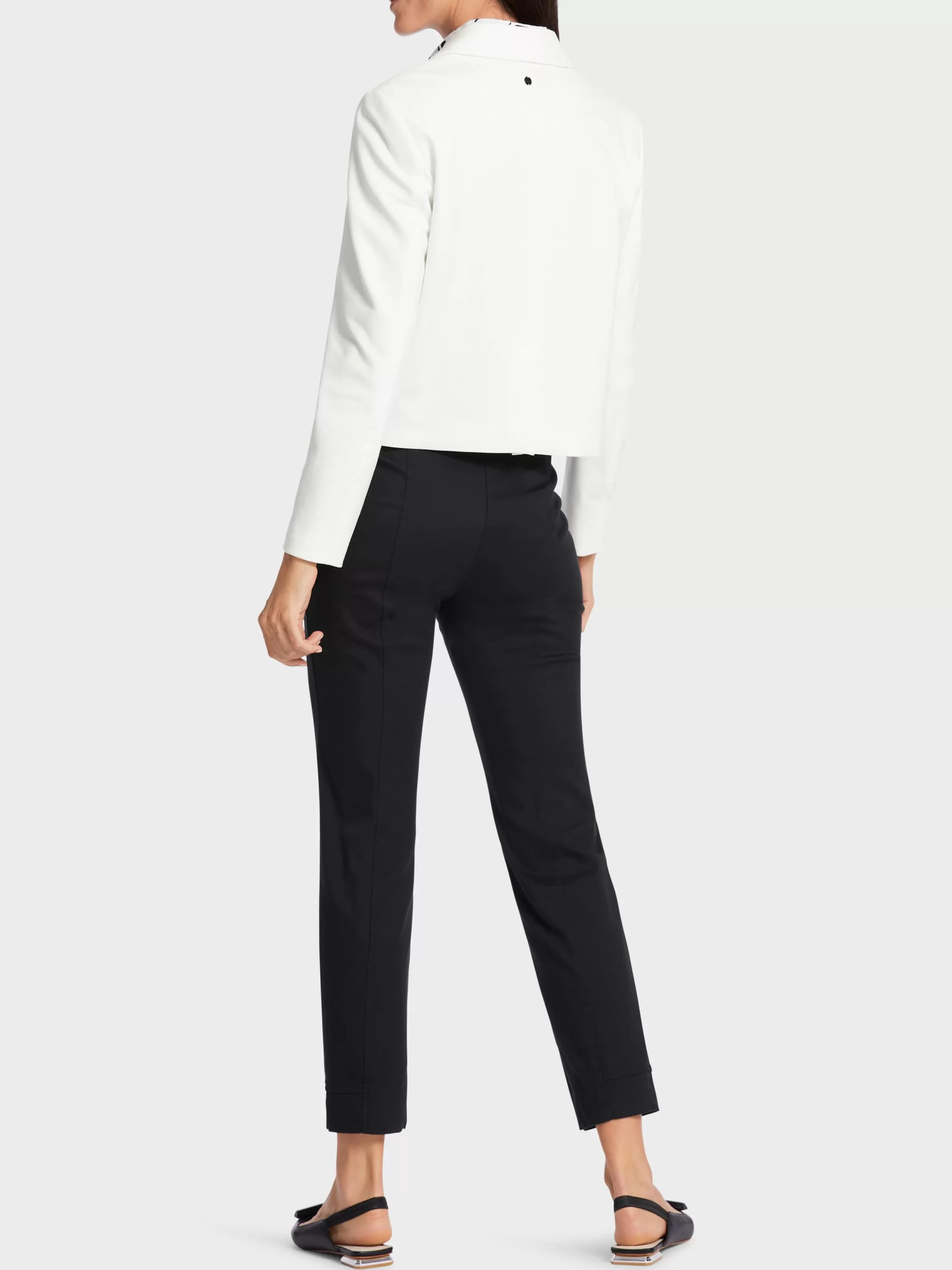 Flash Sale Marc Cain Kurzer Blazer mit gesteppten Kanten off-white