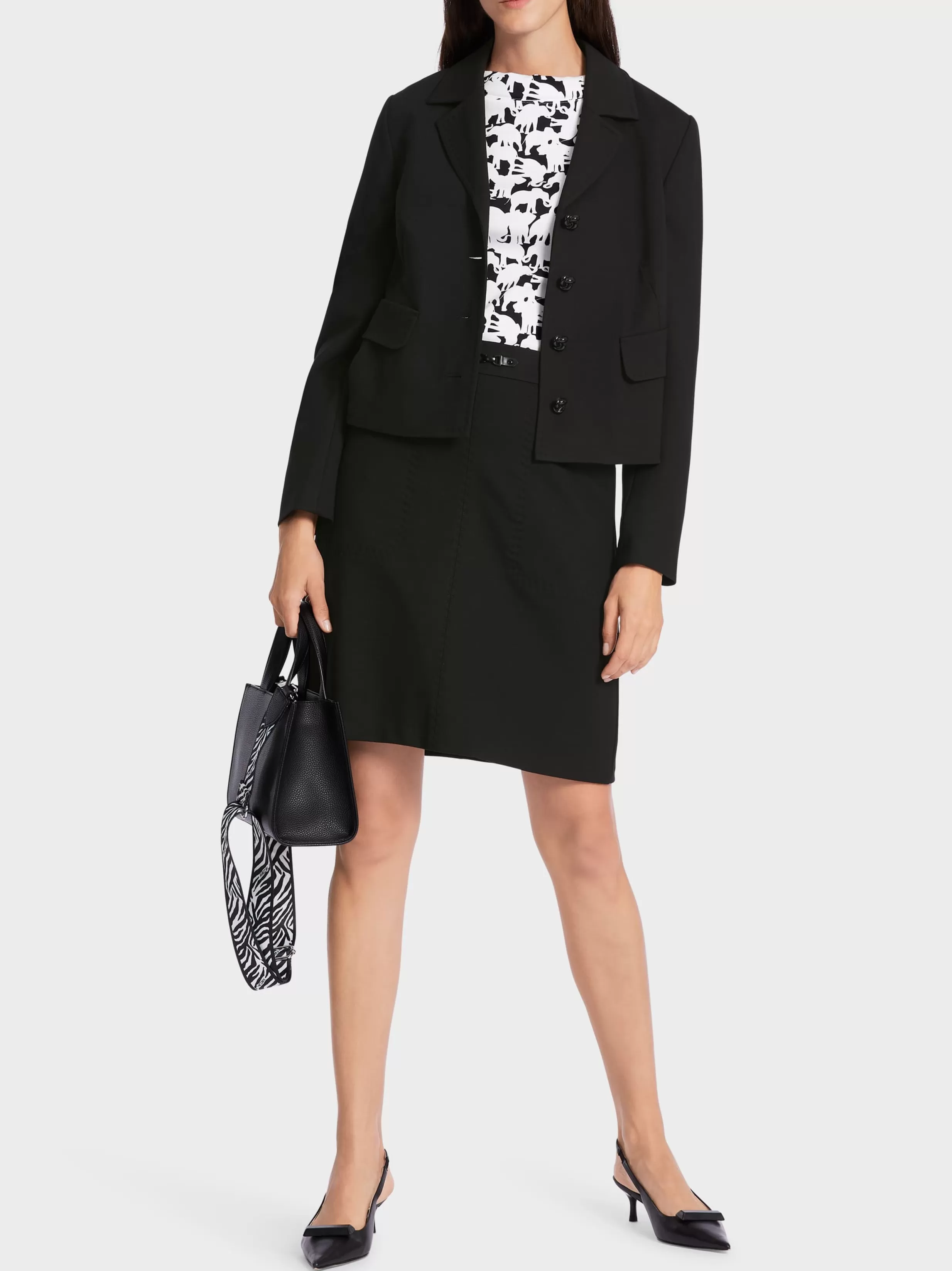 New Marc Cain Kurzer Blazer mit gesteppten Kanten black