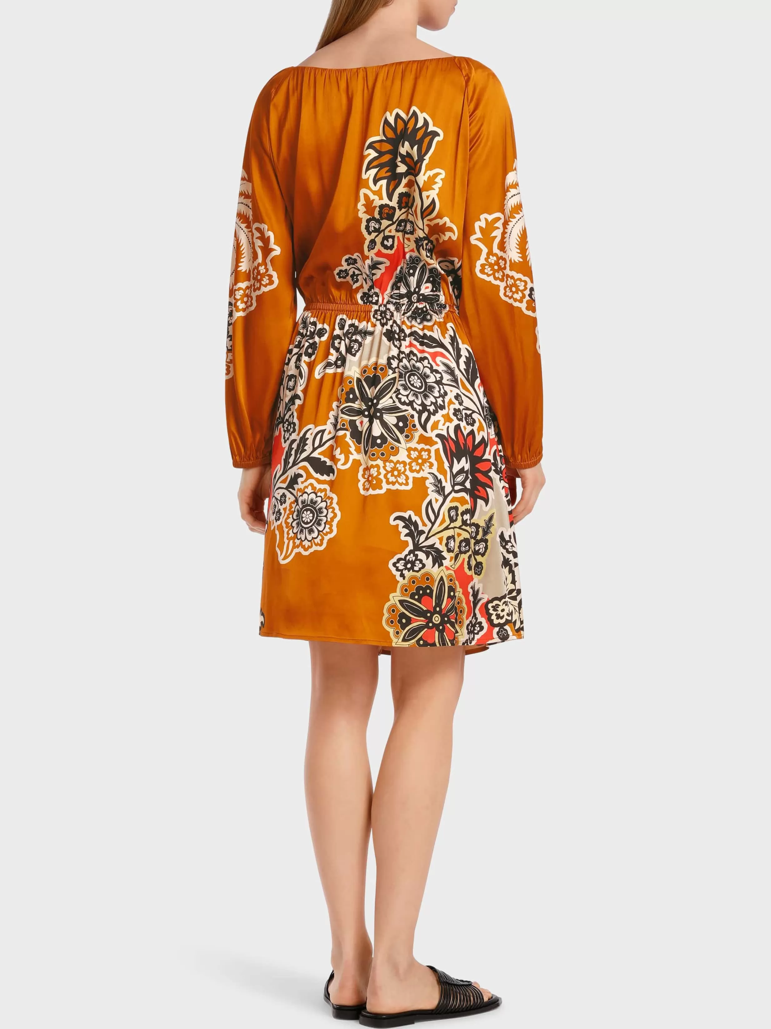 Shop Marc Cain Kurzes Kleid mit Wickeleffekt bright ochre