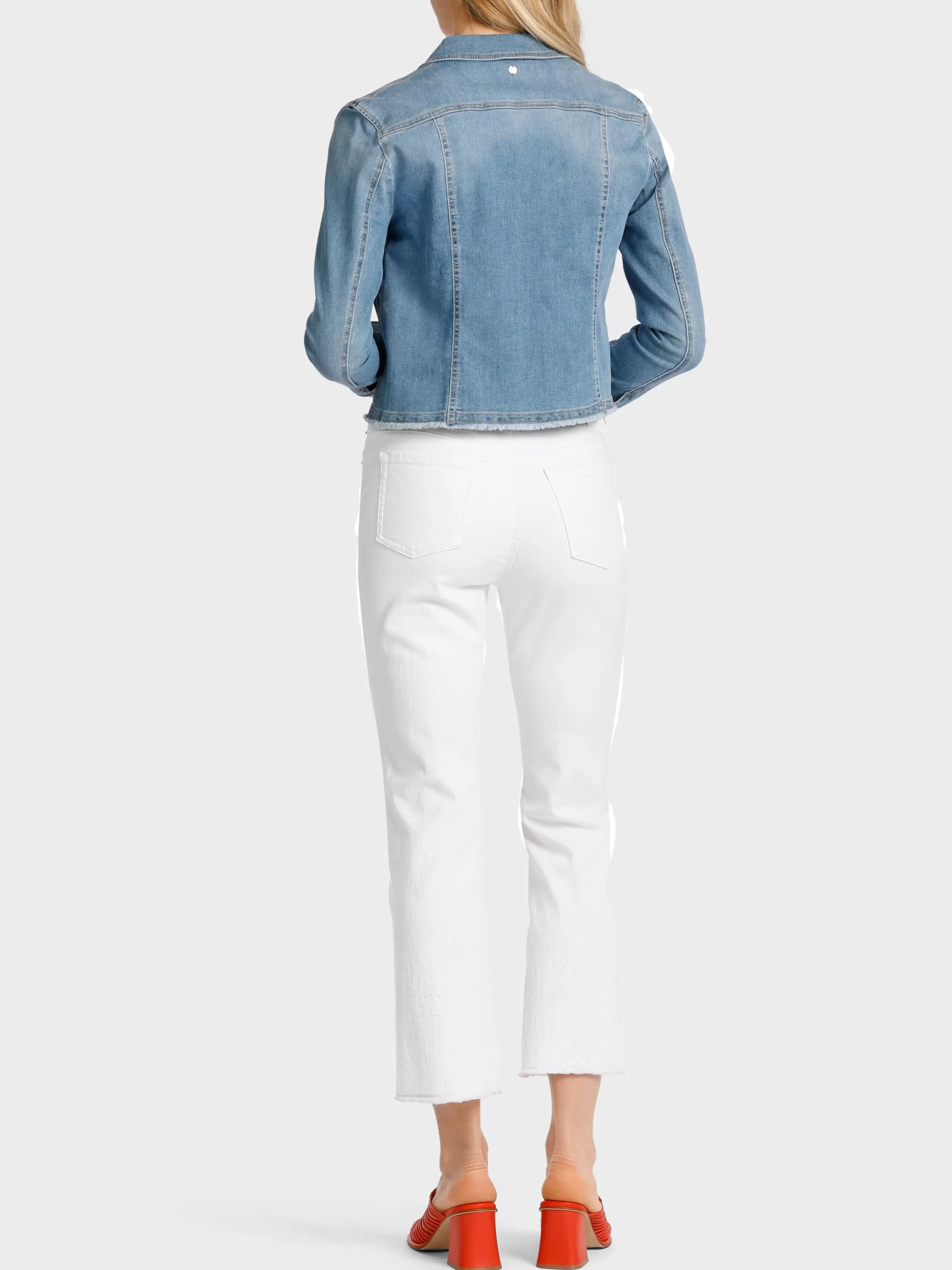 Outlet Marc Cain Modell FORLI – Jeans “Rethink Together” white