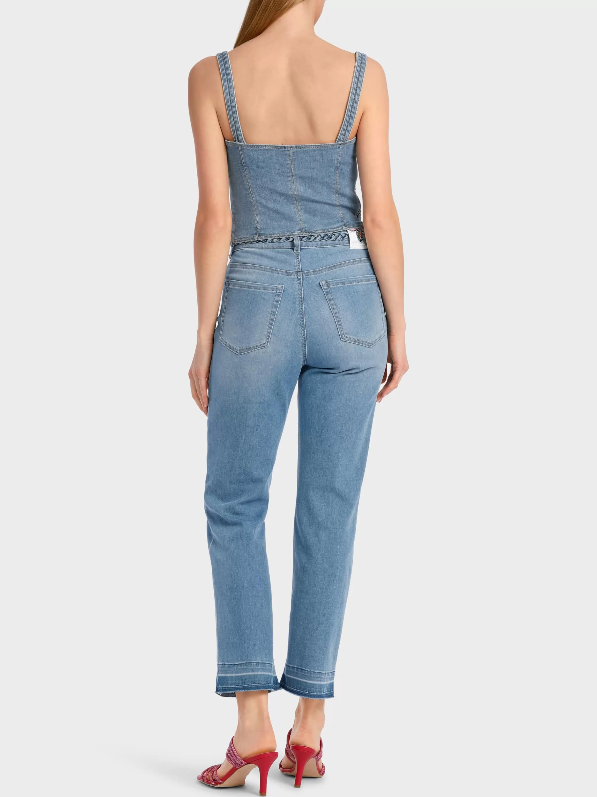 Shop Marc Cain Modell FYLI Jeans “Rethink Together” baby blue