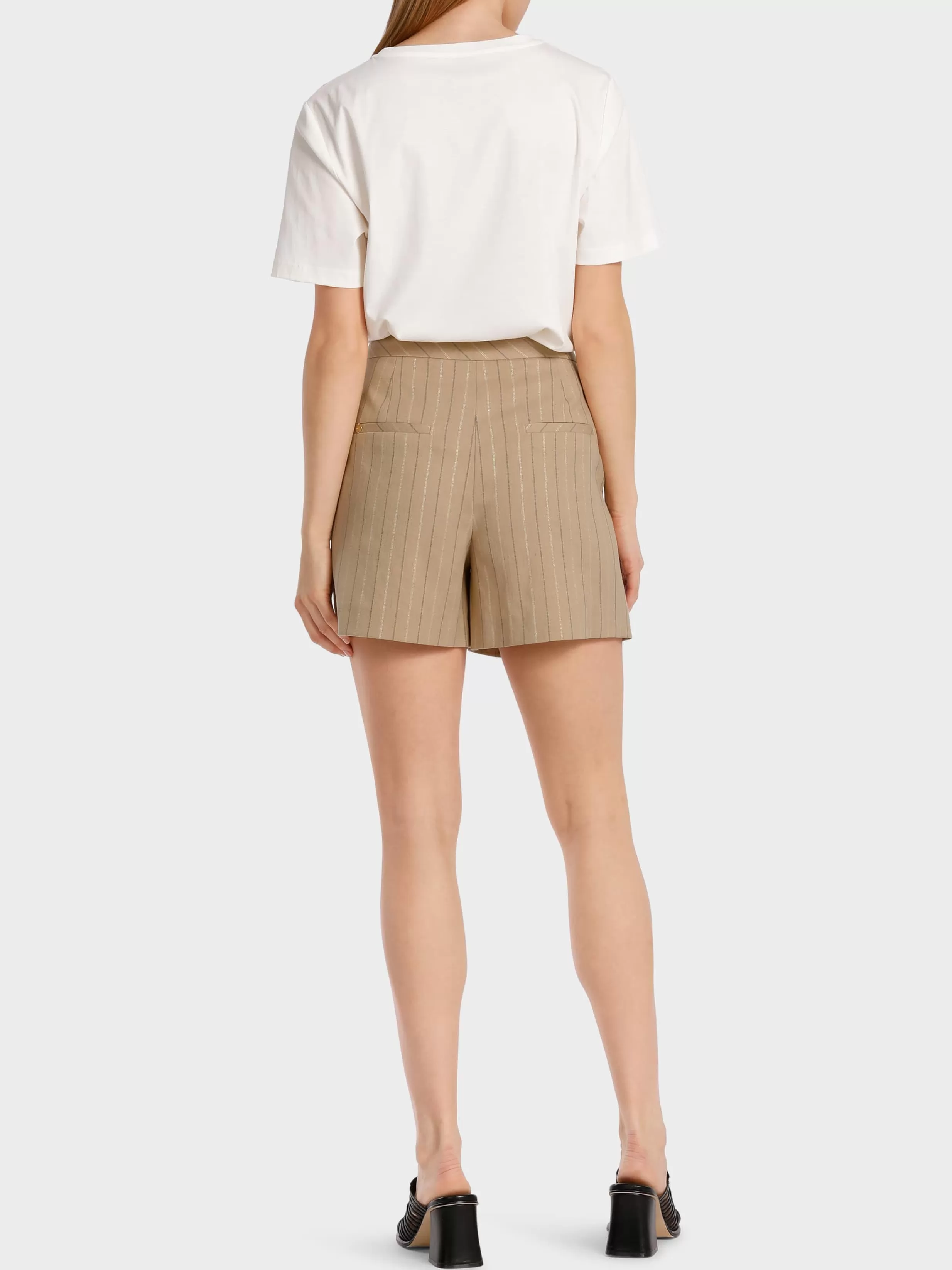 Fashion Marc Cain Modell WEIDA – Shorts mit Lurexstreif deep sand