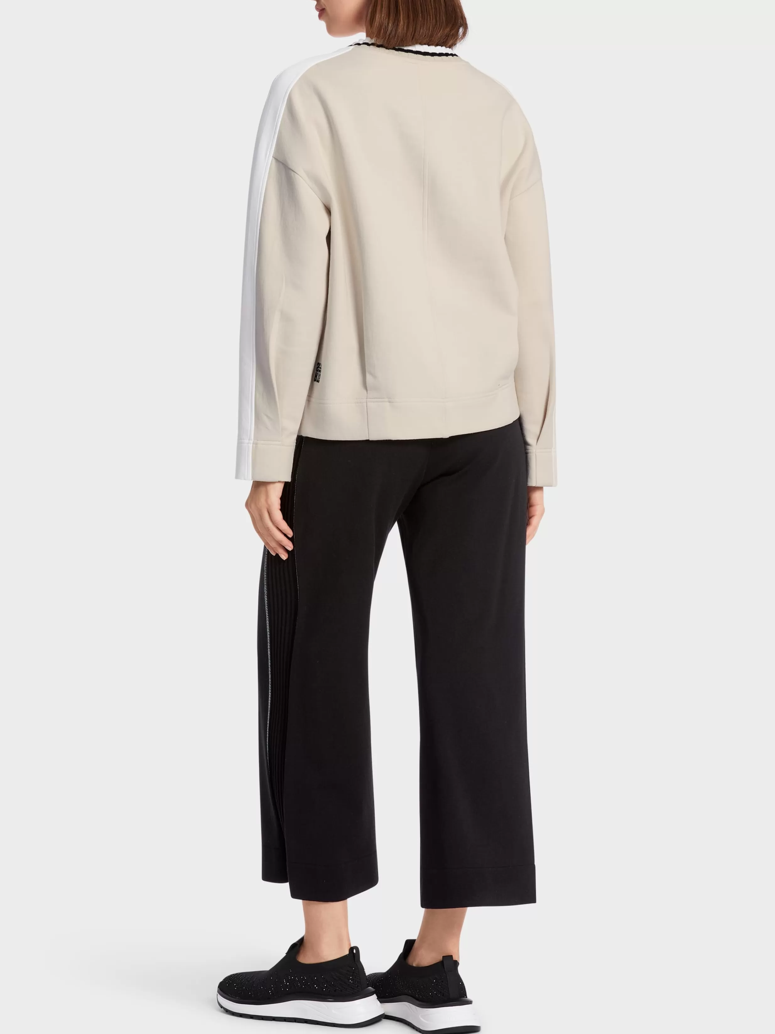 Shop Marc Cain Sweatshirt mit Leo-Kopf Applikation soft moon rock