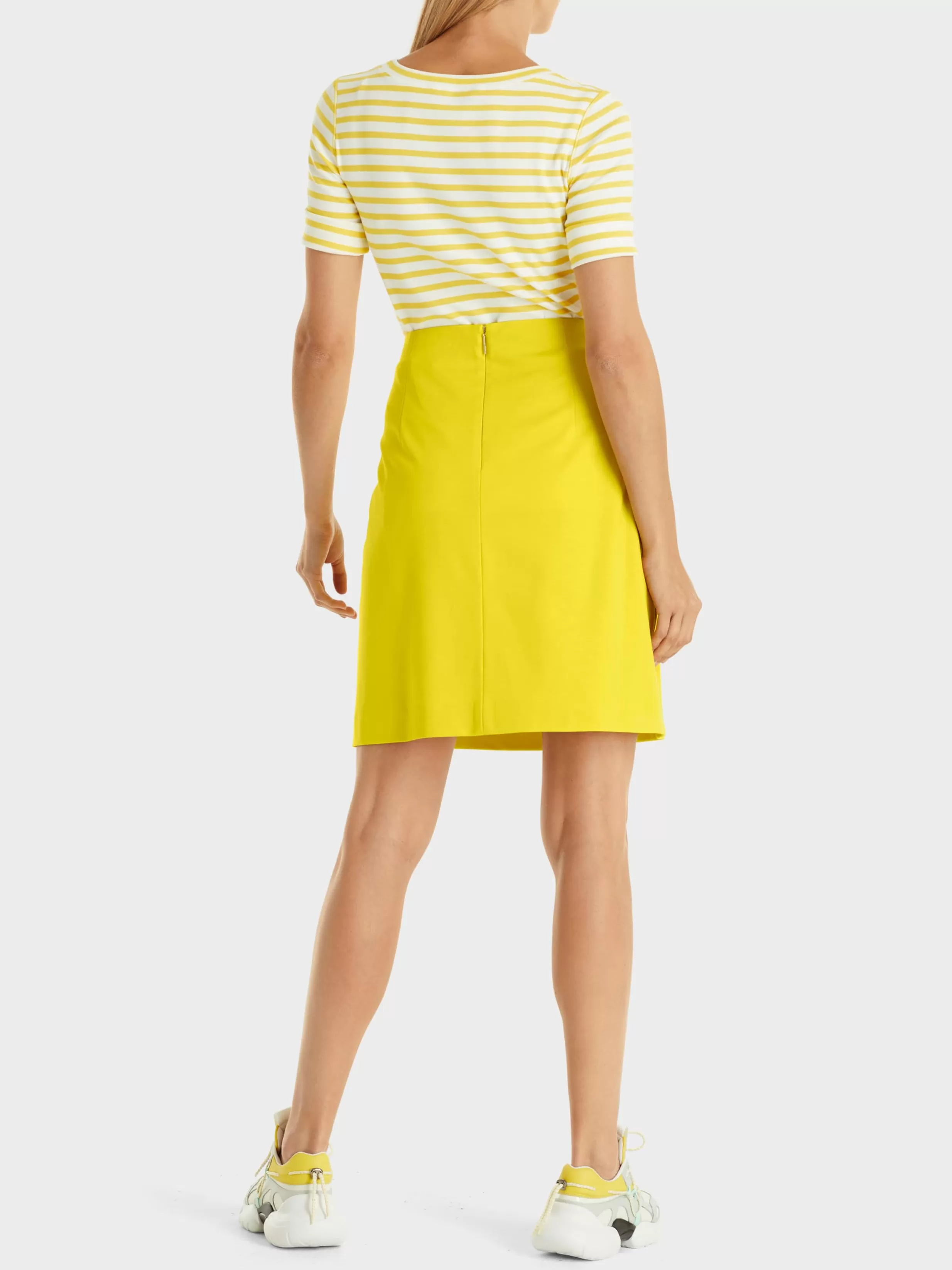 Shop Marc Cain T-Shirt mit Streifen bright sulphur